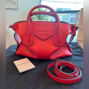 Givenchy Red Antigona Purse
